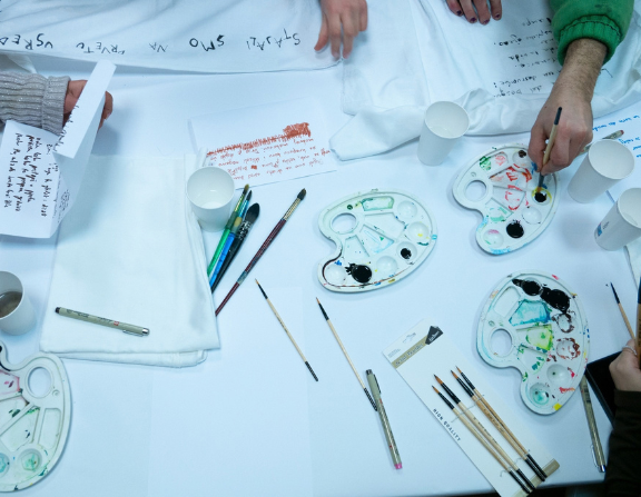 Invitation to International Workers: Free Art Workshop on Time